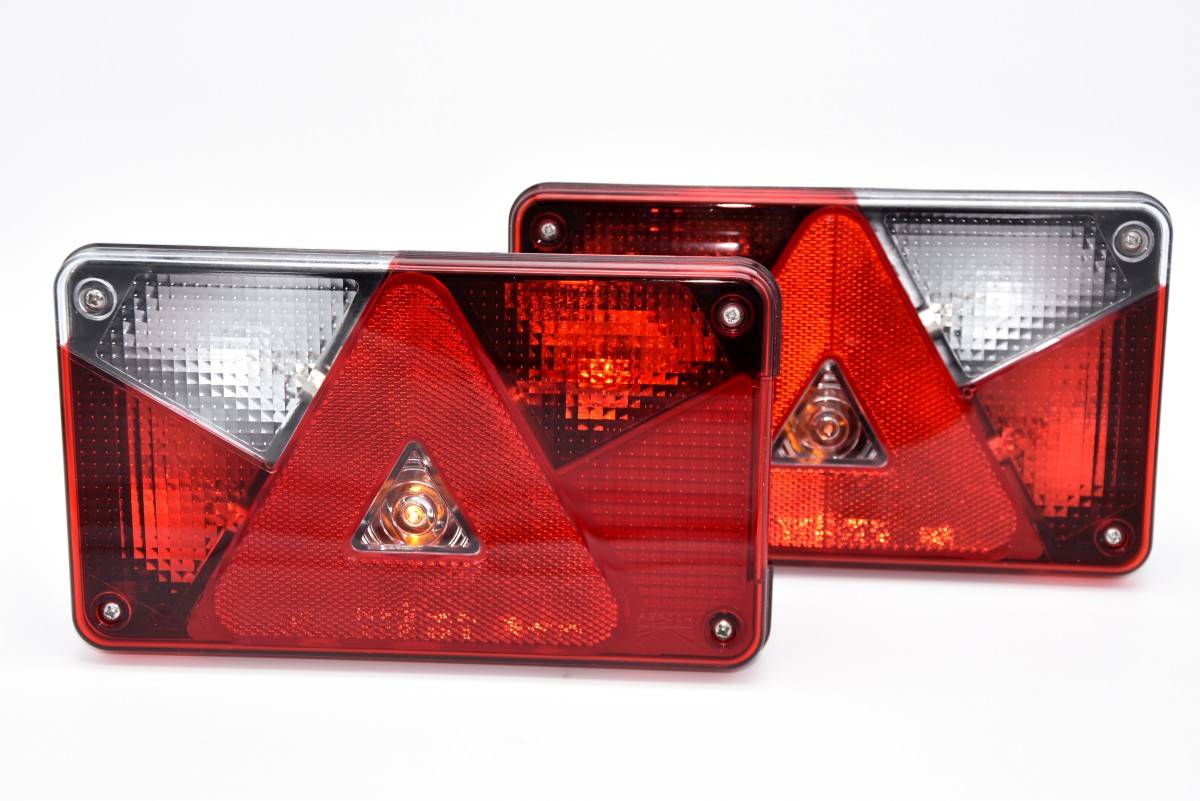 Aspöck Flexipoint LED Begrenzungsleuchte rot / weiß m. DC-Kabel 0,5m -  Trailerexperts
